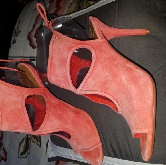 Peach Sexy thing pumps in size 8 - Picture 7 of 8